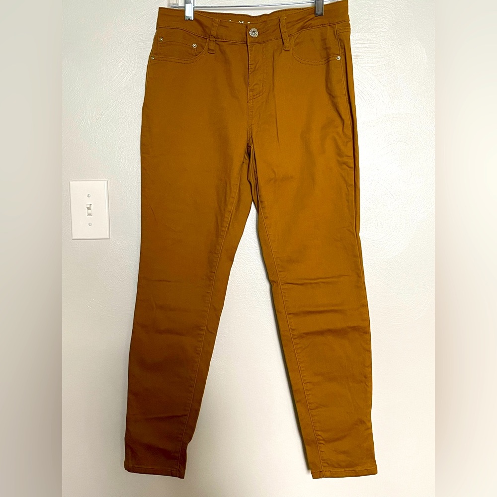 Women’s lightweight summer pants